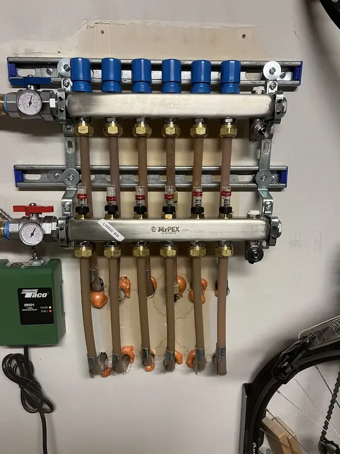 Plumber performing Gas Leak Detection at a residential property in Chilton